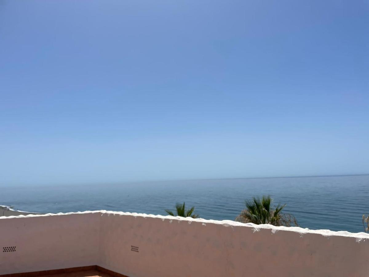 Ático sobre el Mar Apartamento Benajarafe Exterior foto