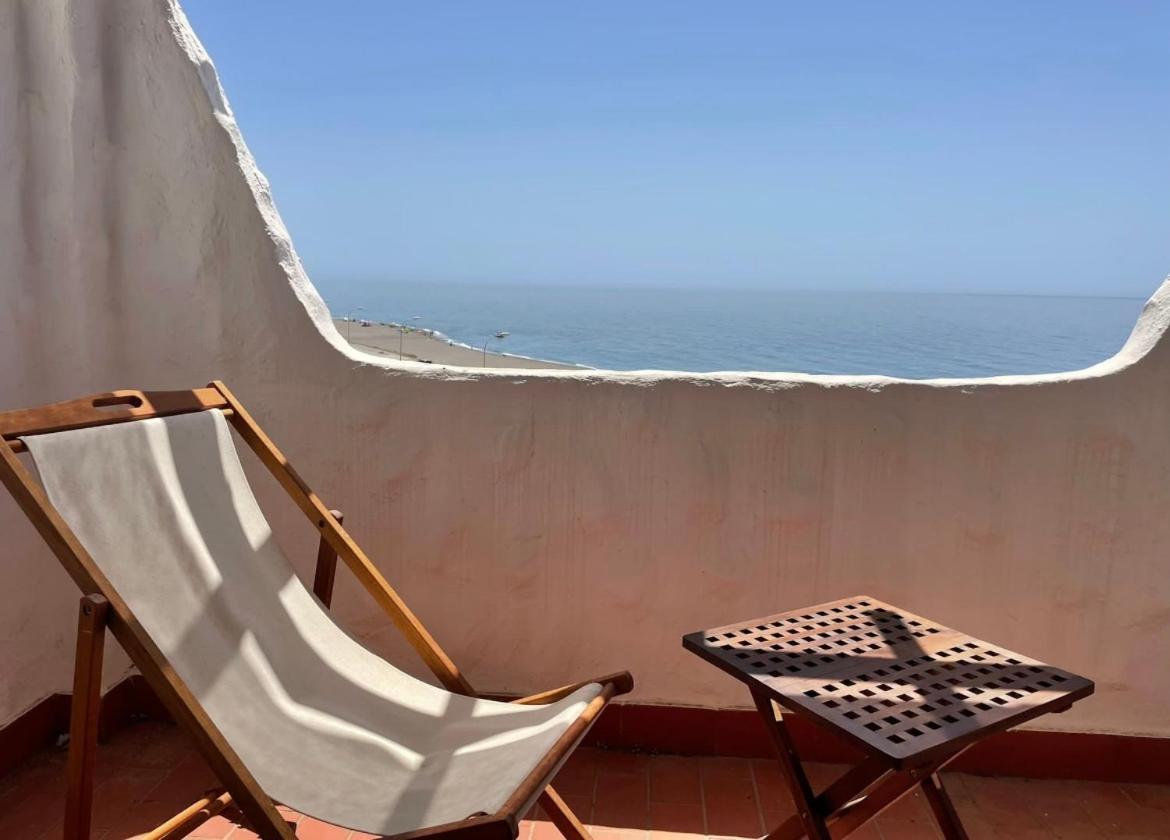 Ático sobre el Mar Apartamento Benajarafe Exterior foto